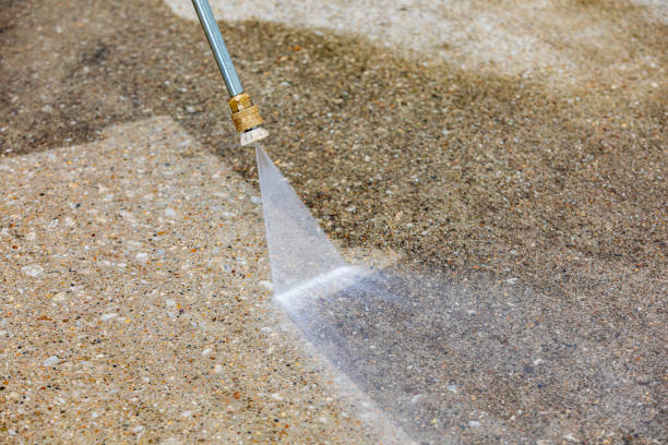 Best Driveway Pressure Washing  in Addison, TX